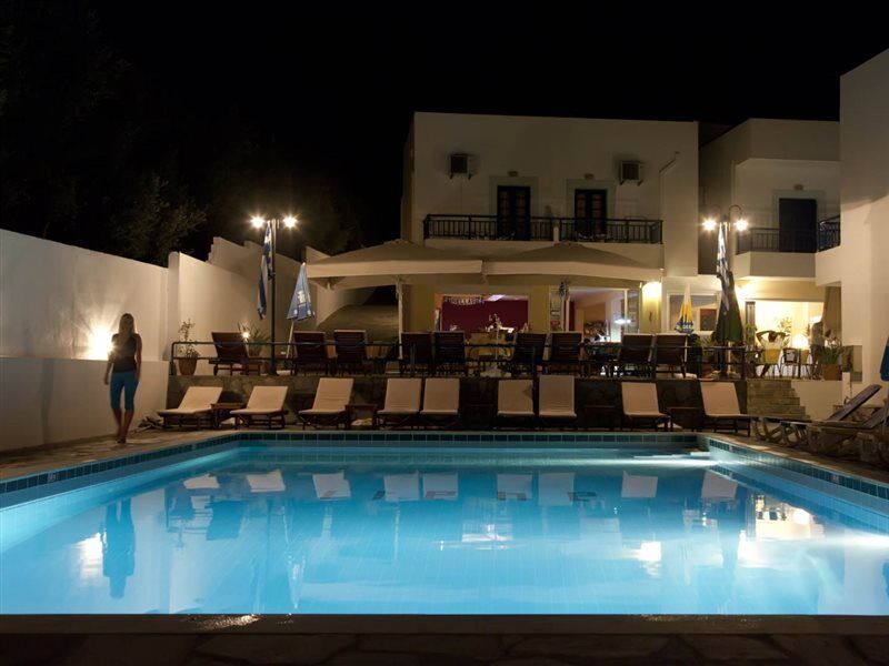 הרסוניסוס Cretan Seaside Boutique Hotel מראה חיצוני תמונה
